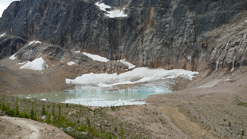 Gletscher und Schluchten